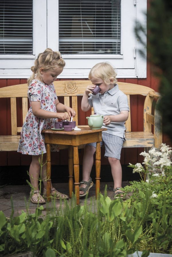 4782_gg_boy-and-girl-bench-scaled